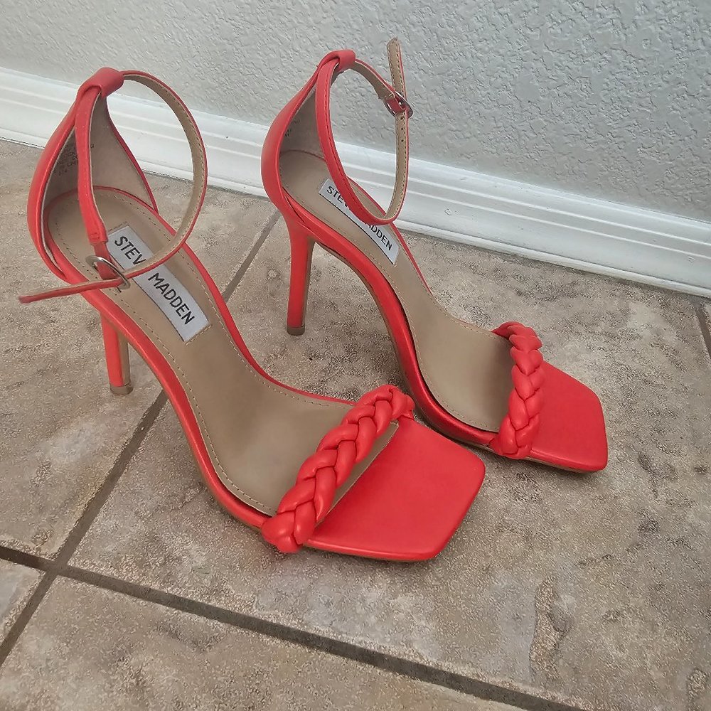 Steve Madden braided heels